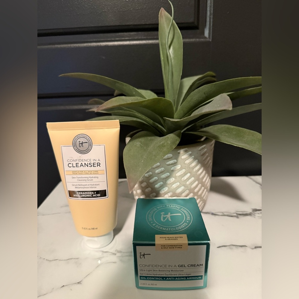 IT Cosmetics Confidence in a Cleanser and Gel Cream Set